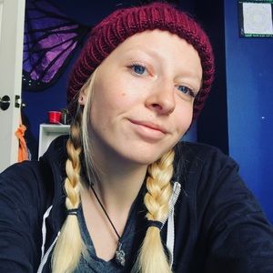 Meet your Posher, Sierra